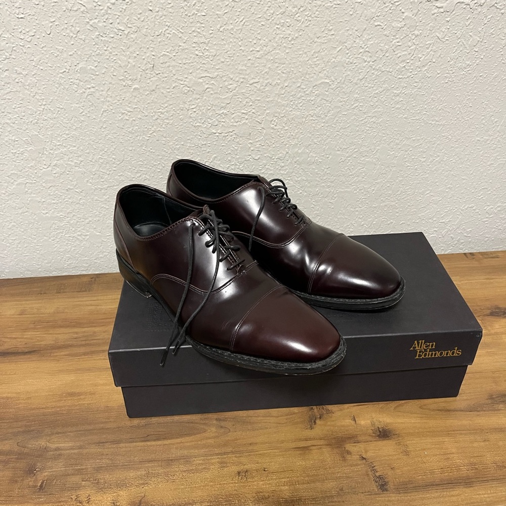 Park Avenue Cap-toe Oxford Dress Shoe SZ 9.5 D Color: Burgundy Leather